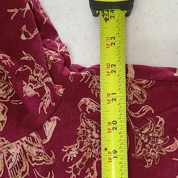 New Directions burgandy floral blouse with long sleeves & velvet trim size Large - Picture 6 of 7